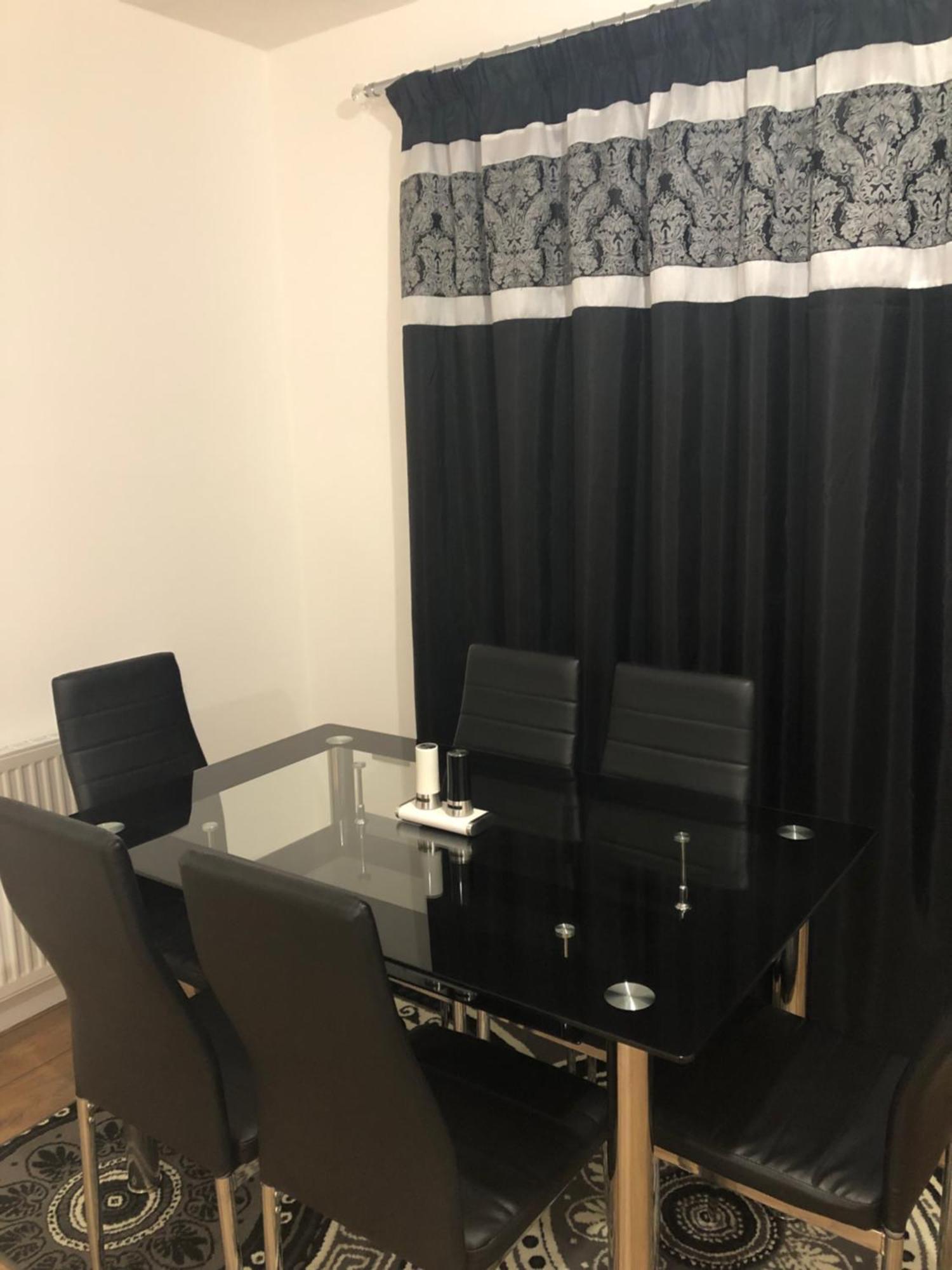 Luxury Kingsize Bedroom With Private Bathroom Northolt  Buitenkant foto